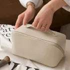 NECESER DE VIAJE COLOR BEIGE